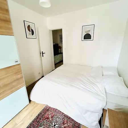 Agreable 2 Pieces Jonquiere Appartamento Parigi