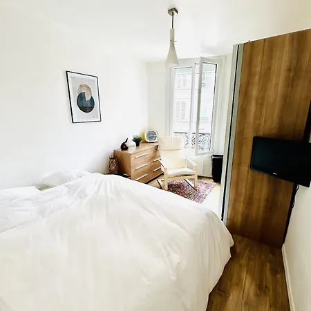 Agreable 2 Pieces Jonquiere Appartamento Parigi